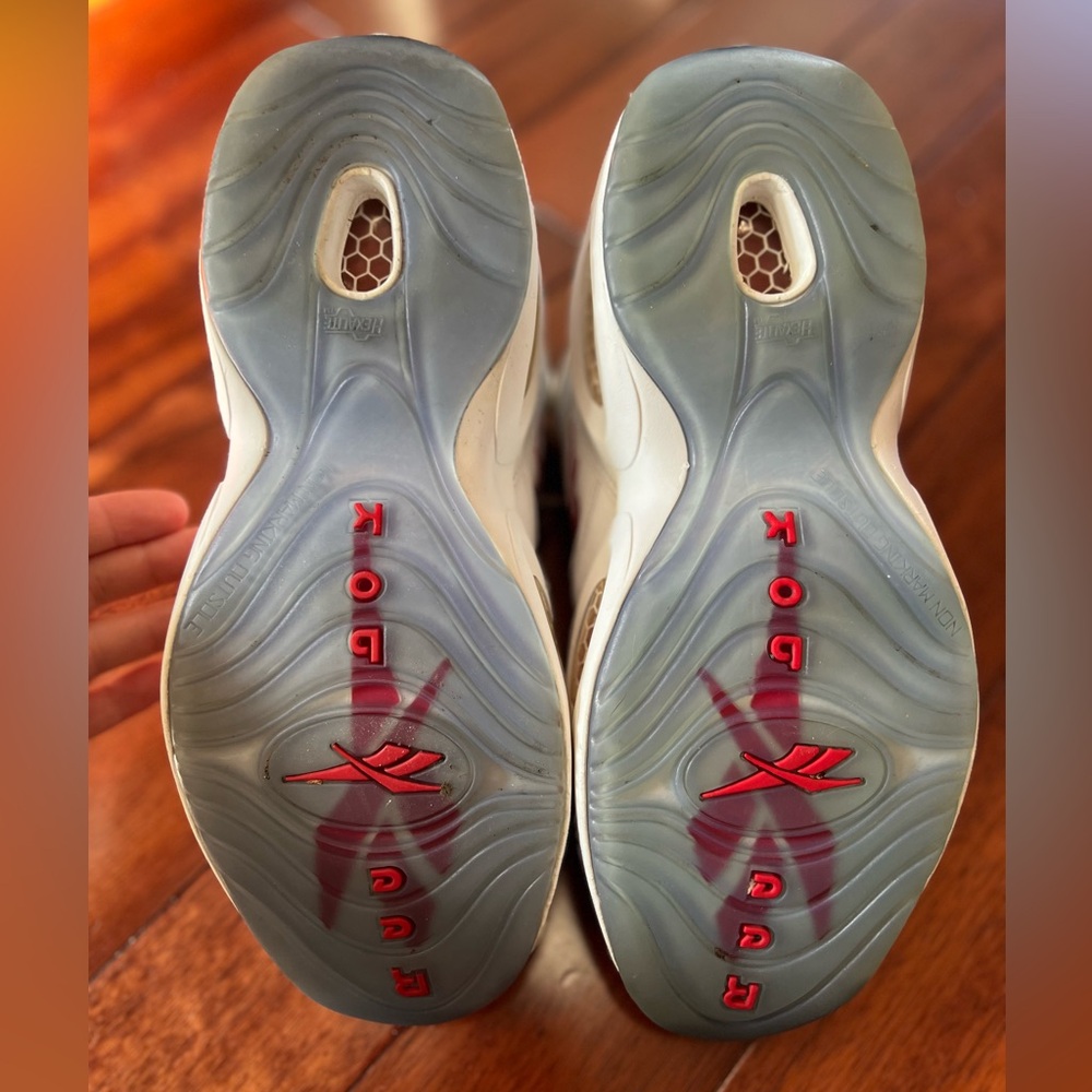 Men’s Reebok Question Mid Pearlized Red - Picture 4 of 7